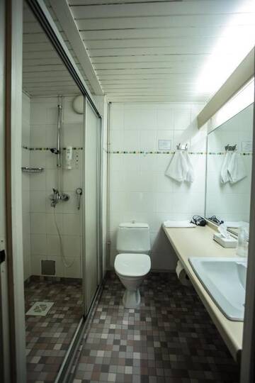 Фото номера Двухместный номер с 2 отдельными кроватями Отель Hotel Sommelo г. Коувола 13