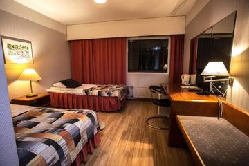 Фото номера Двухместный номер с 2 отдельными кроватями Отель Hotel Sommelo г. Коувола 8