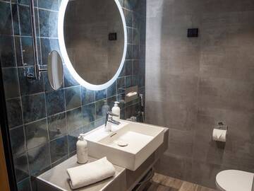 Фото номера Стандартный двухместный номер с 1 кроватью Отель Original Sokos Hotel Vaakuna Kouvola г. Коувола 3