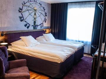 Фото номера Двухместный номер с 2 отдельными кроватями Отель Original Sokos Hotel Vaakuna Kouvola г. Коувола 7