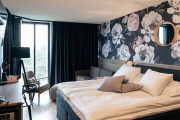 Фото номера Улучшенный семейный номер Отель Original Sokos Hotel Vaakuna Kouvola г. Коувола 4